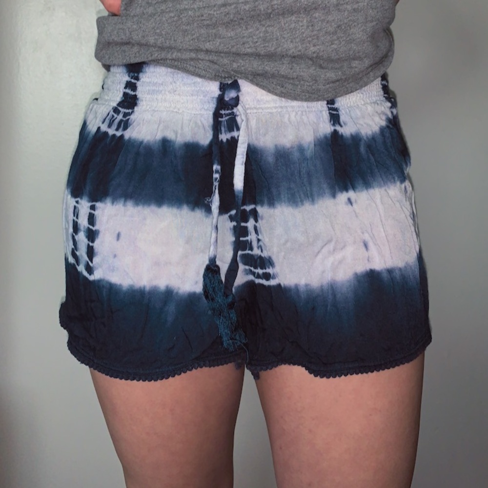 Blue & White Tie Dye Flow Shorts
